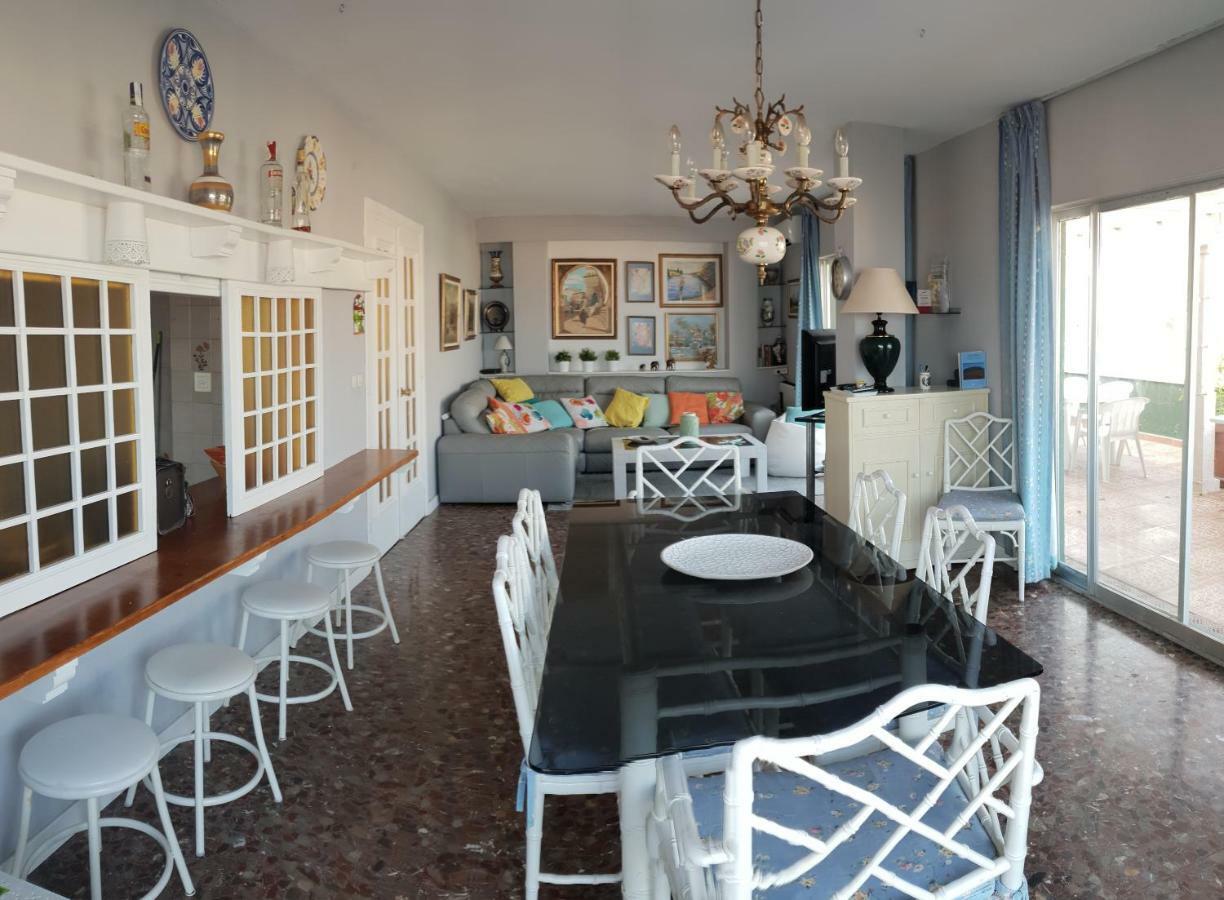 Апартаменты Atico Con Gran Terraza Фуэнхирола Экстерьер фото