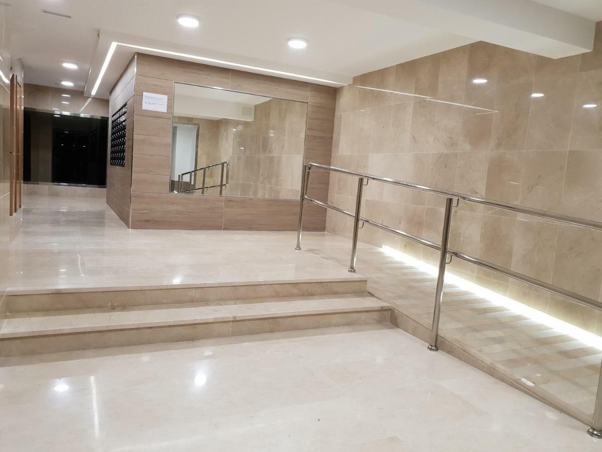 Апартаменты Atico Con Gran Terraza Фуэнхирола Экстерьер фото